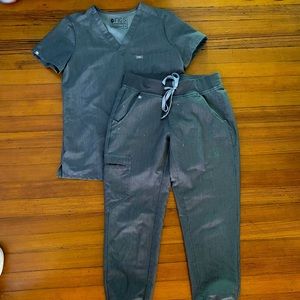 Figs Zamora jogger set